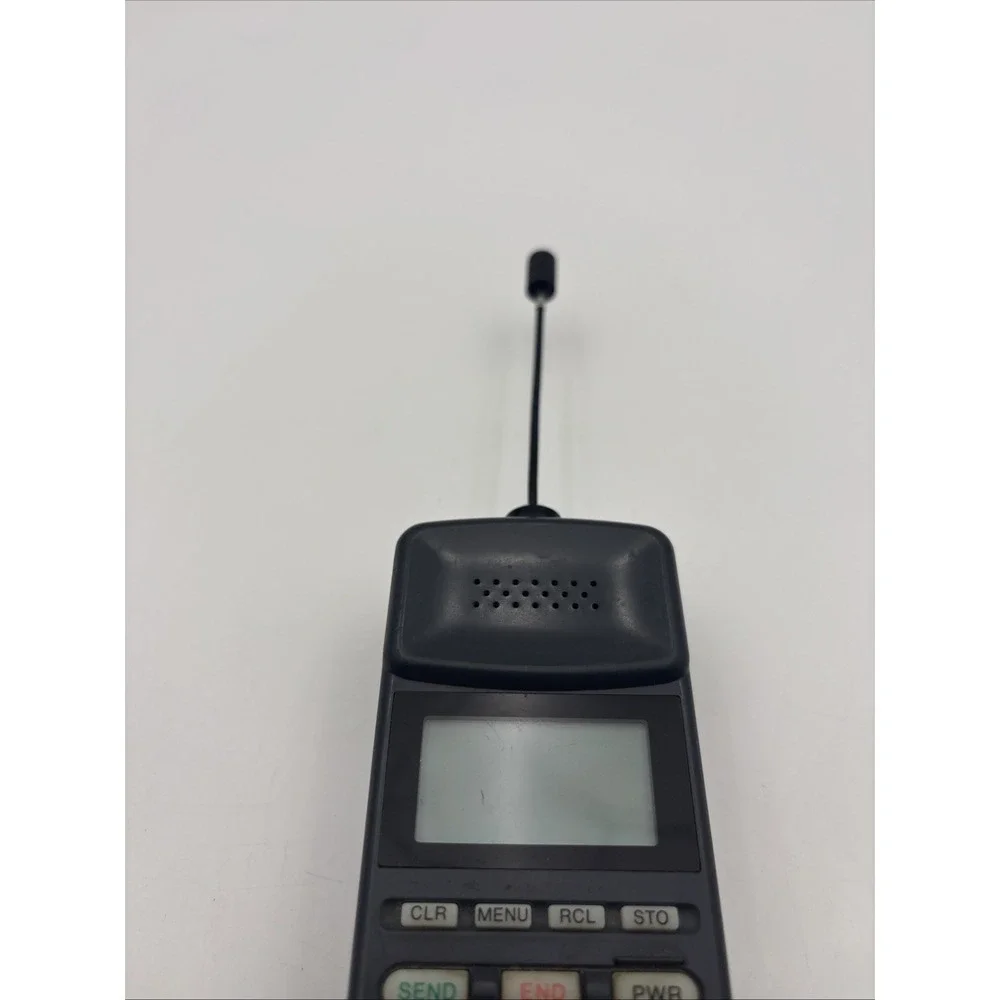 Vintage Tandy CT-350 Brick Cellular Phone Model 17-1060A Gray Retro Tech